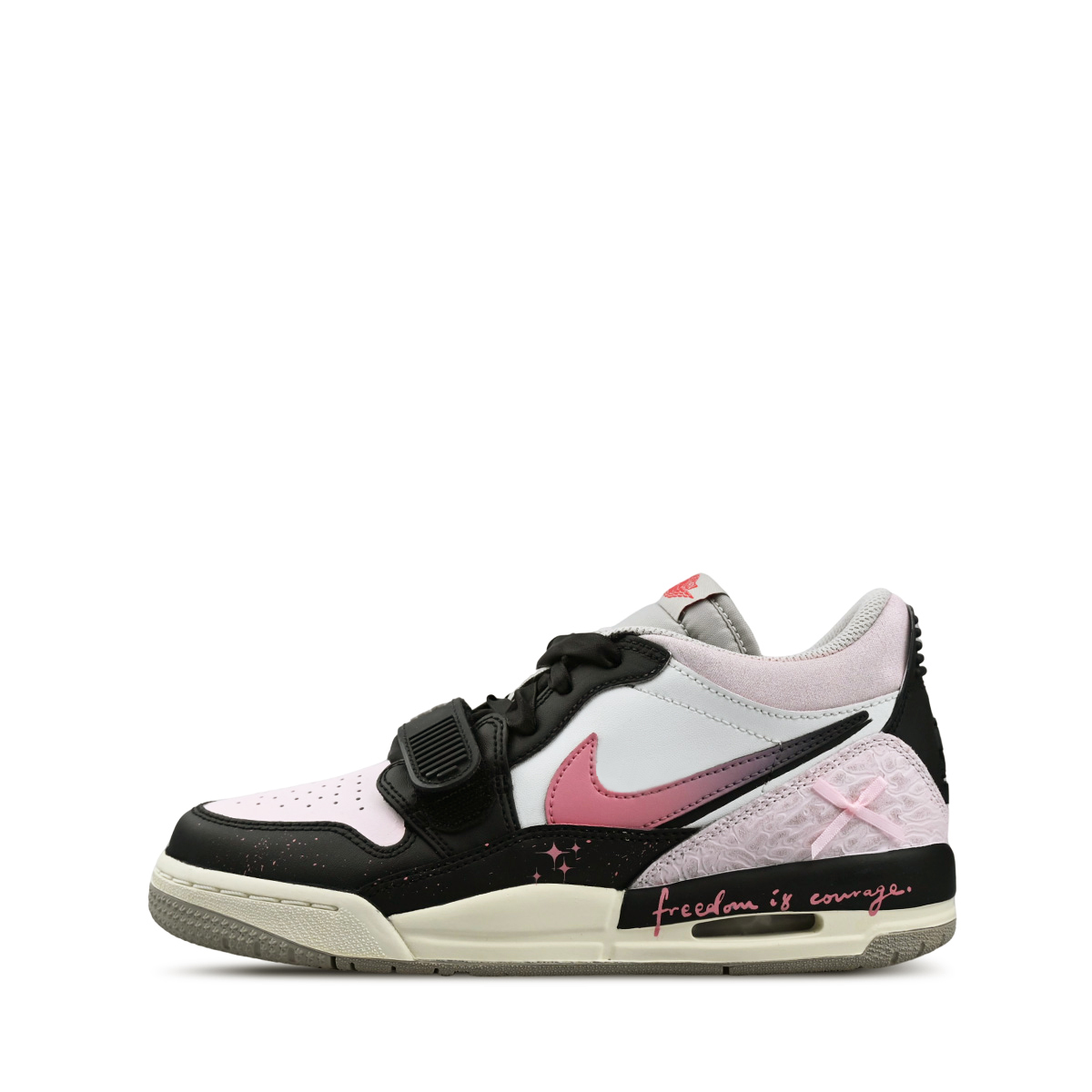 Баскетбольные кроссовки Air LegacyLegacy 312 с низкой амортизацией для детей и подростков Jordan, черный/розовый
Баскетбольные кроссовки Air LegacyLegacy 312 с низкой амортизацией для детей и подростков Jordan, черный/розовый