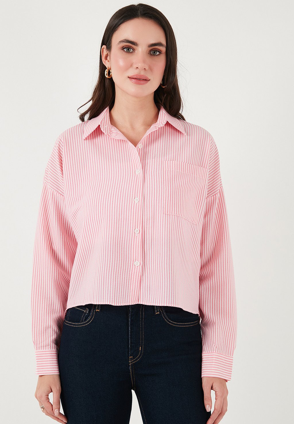 Блузка на пуговицах LELA, светло-розовый
Блузка на пуговицах LELA, светло-розовый