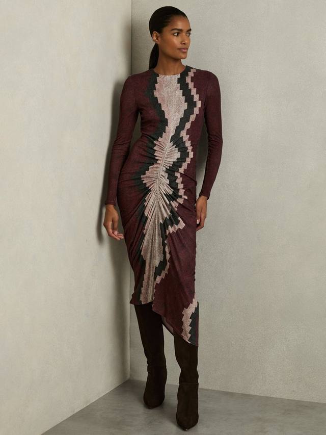 Трикотажное платье с рюшами и принтом джорджии Reiss, бордовый 
Трикотажное платье с рюшами и принтом джорджии Reiss, бордовый