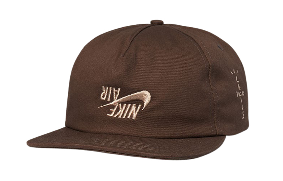 Бейсболка унисекс коричневая Nike
Бейсболка унисекс коричневая Nike