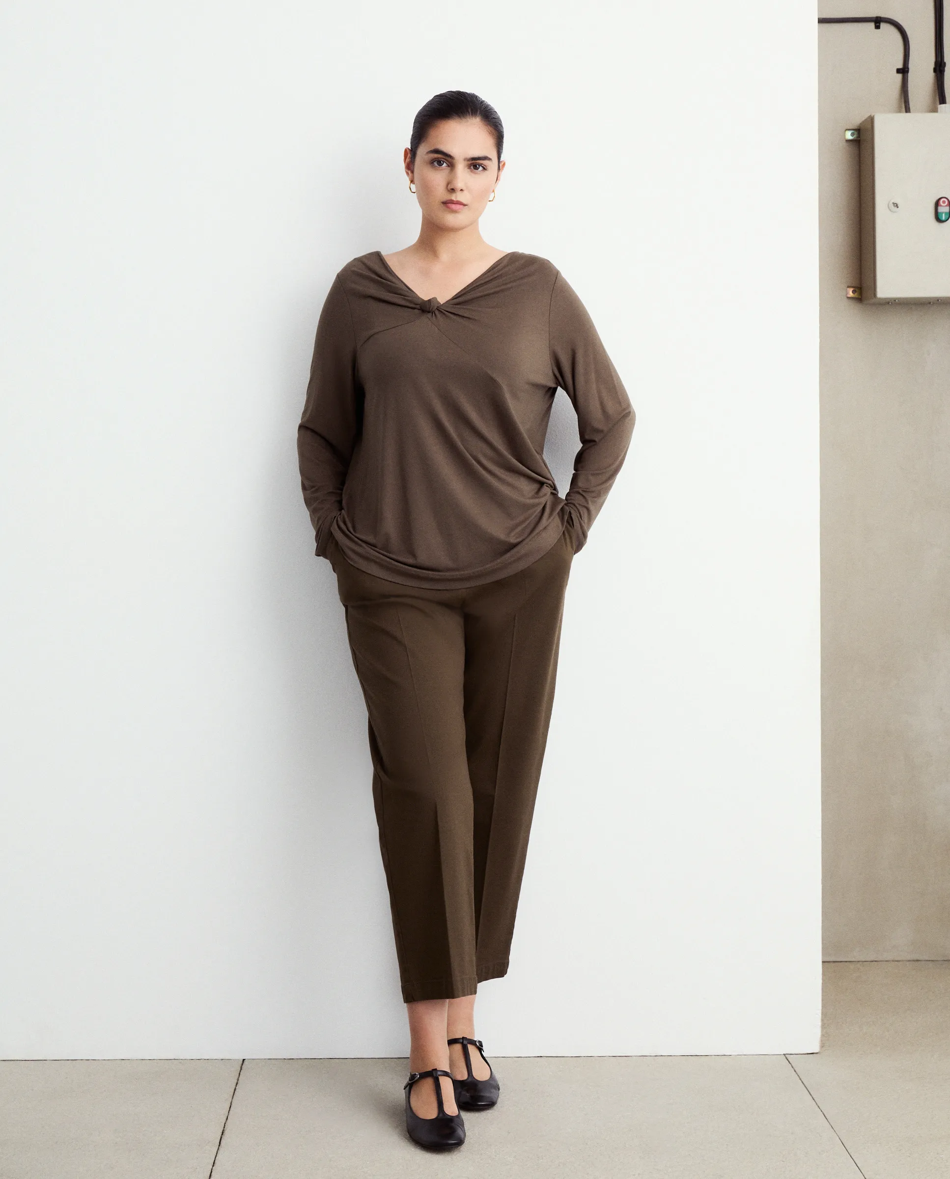 Прямые брюки из хлопка Couchel, хаки
Прямые брюки из хлопка Couchel, хаки