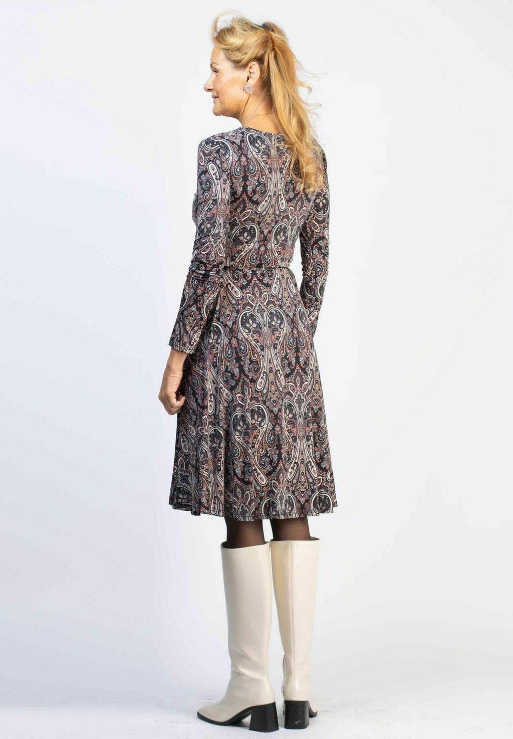 Платье из джерси Stockholms Klänningsfabrik, черный
Платье из джерси Stockholms Klänningsfabrik, черный