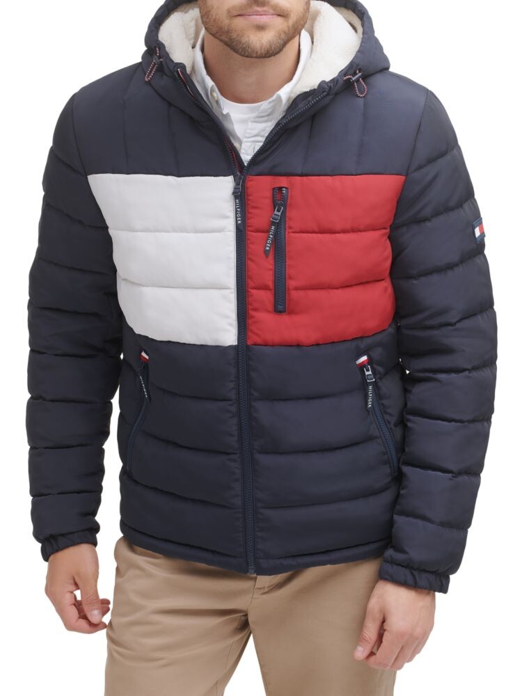 Пуховик Tommy Hilfiger с капюшоном и отделкой из искусственного меха, темно-синий
Пуховик Tommy Hilfiger с капюшоном и отделкой из искусственного меха, темно-синий