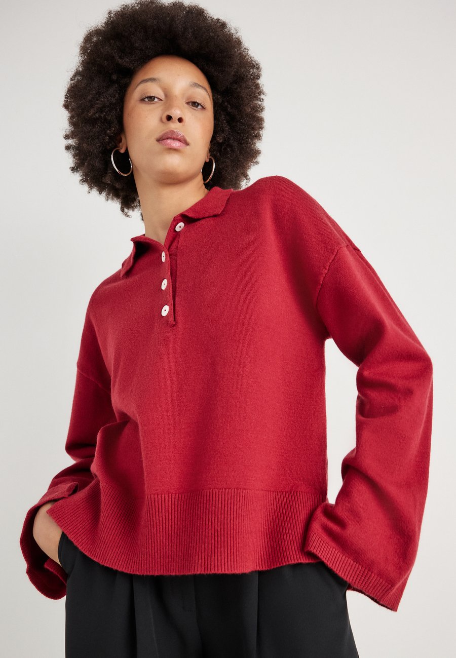 Джемпер Gina Tricot COLLAR SWEATER, Rhubarb/Red
Джемпер Gina Tricot COLLAR SWEATER, Rhubarb/Red