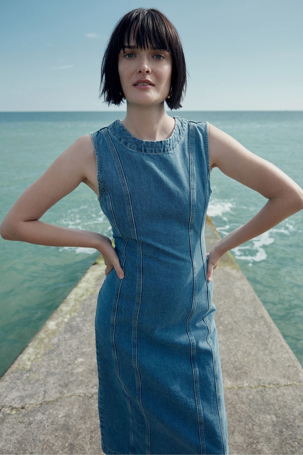 100% хлопок, джинсовое платье миди без рукавов Whistles, синий
100% хлопок, джинсовое платье миди без рукавов Whistles, синий