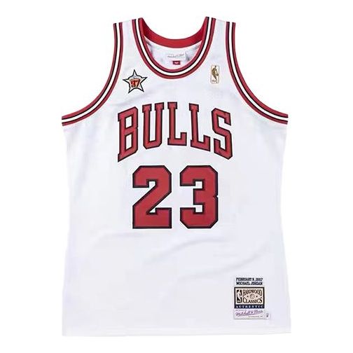 Баскетбольное джерси Mitchell & Ness NBA AU 97 23, белый
Баскетбольное джерси Mitchell & Ness NBA AU 97 23, белый