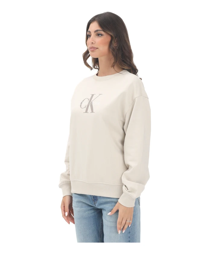 Бежевый свитер с круглым вырезом, осенне-зимний сезон. Calvin Klein Jeans, бежевый
Бежевый свитер с круглым вырезом, осенне-зимний сезон. Calvin Klein Jeans, бежевый