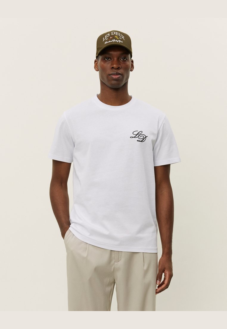 Футболка с принтом Les Deux, белый
Футболка с принтом Les Deux, белый