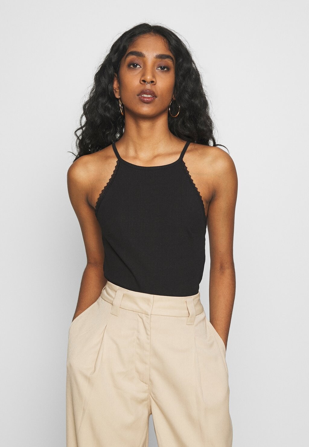 Топ Even&Odd, черный 
Топ Even&Odd, черный