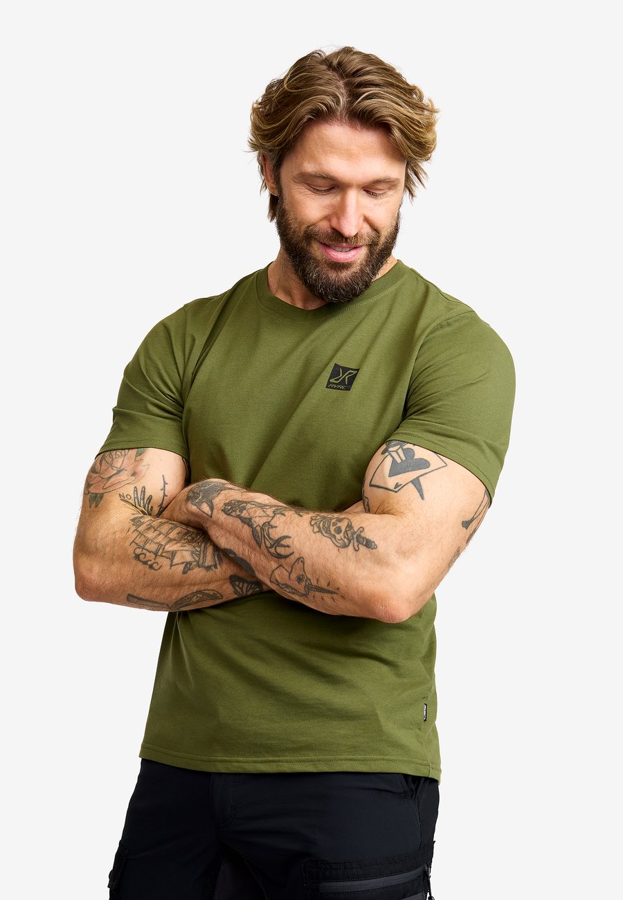Футболка RevolutionRace Easy Tee, Cypress/Olive
Футболка RevolutionRace Easy Tee, Cypress/Olive