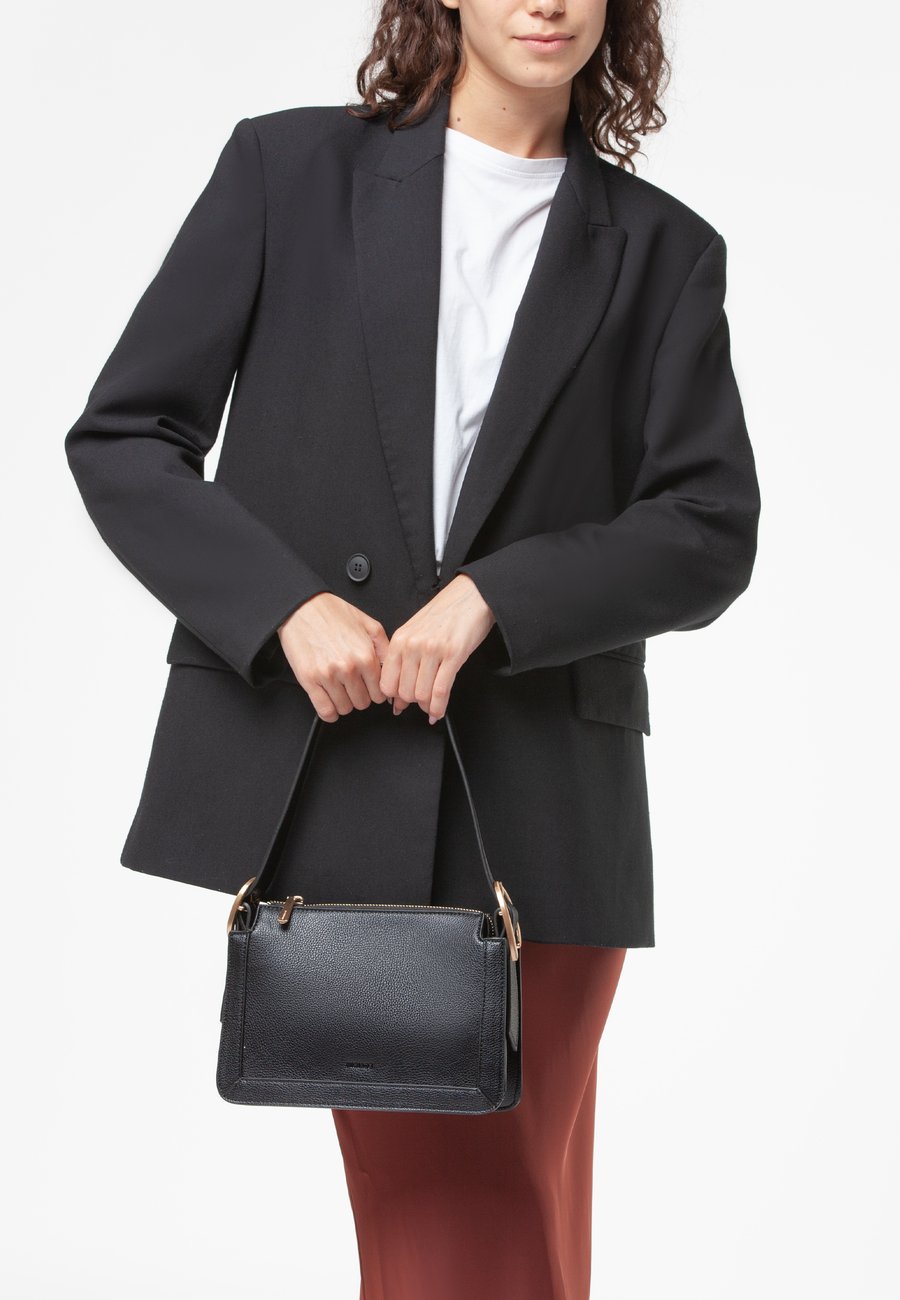 Сумка Miriade HYDRA, Nero/Black
Сумка Miriade HYDRA, Nero/Black