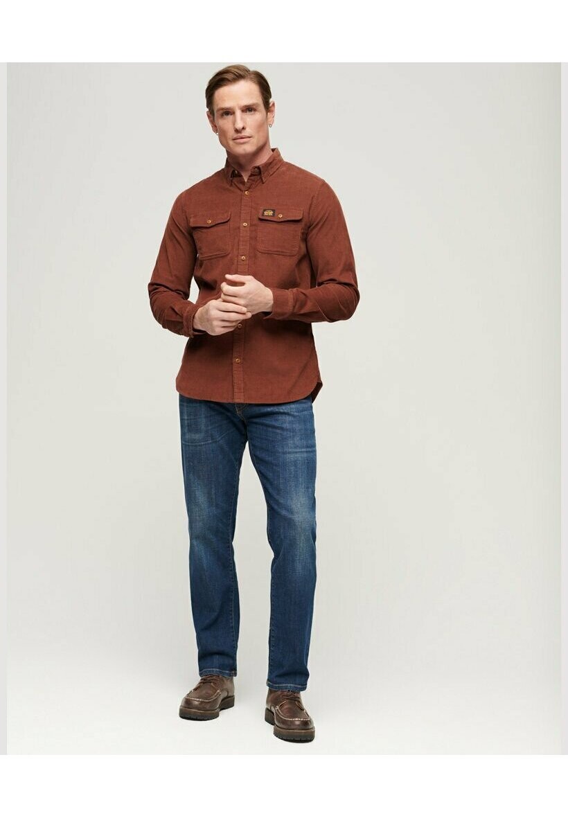 Рубашка TRAILS Superdry, цвет potting soil brown
Рубашка TRAILS Superdry, цвет potting soil brown