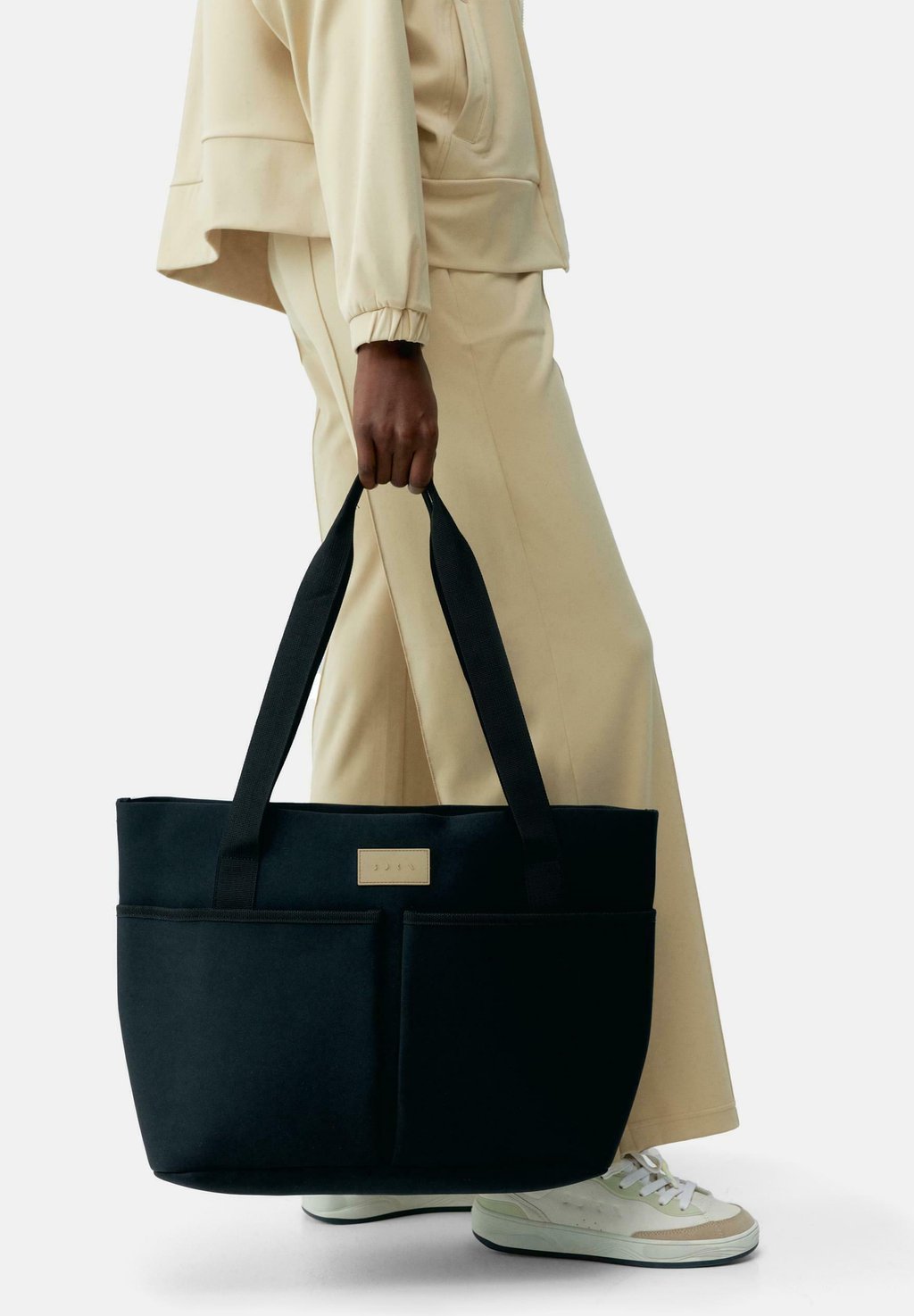 Сумка NEST Born Living Yoga, черный
Сумка NEST Born Living Yoga, черный