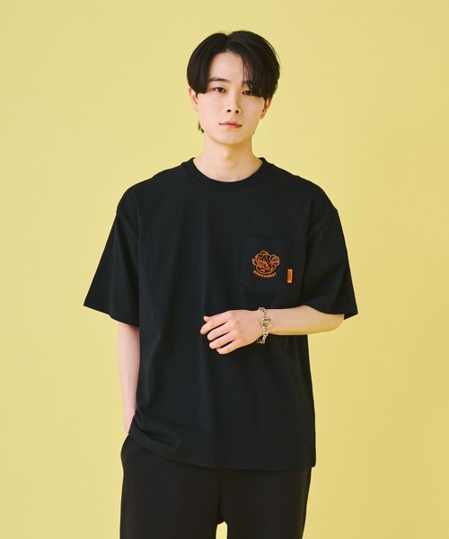 Remember. Футболка свободного кроя с базовым логотипом Remember, черная
Remember. Футболка свободного кроя с базовым логотипом Remember, черная