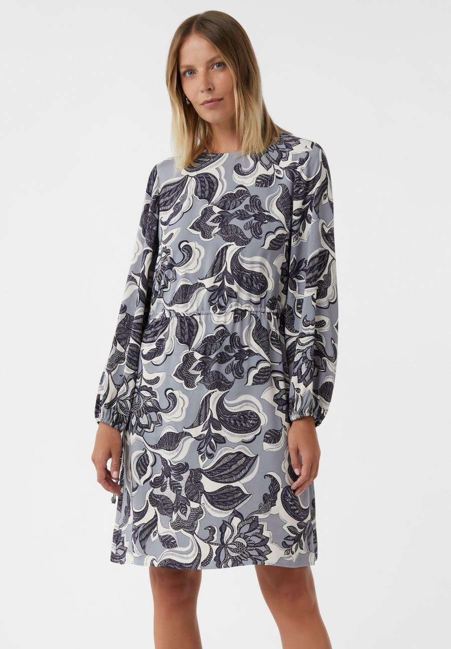 Платье comma Day dress, Navy/Multi-Coloured
Платье comma Day dress, Navy/Multi-Coloured