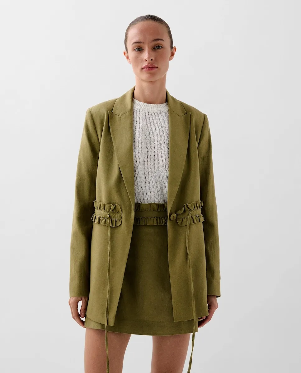 Женский блейзер прямого кроя со сборкой на талии Scalpers, оливковый
Женский блейзер прямого кроя со сборкой на талии Scalpers, оливковый