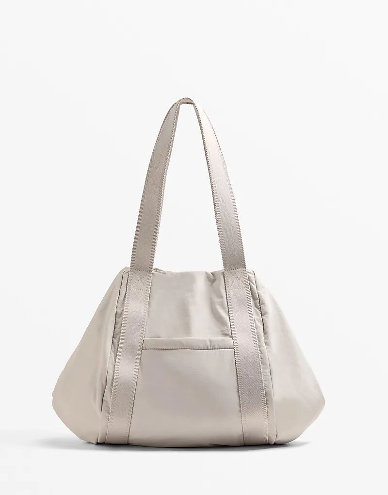 Сумка для коврика для йоги Oysho цвета «камень»
Сумка для коврика для йоги Oysho цвета «камень»