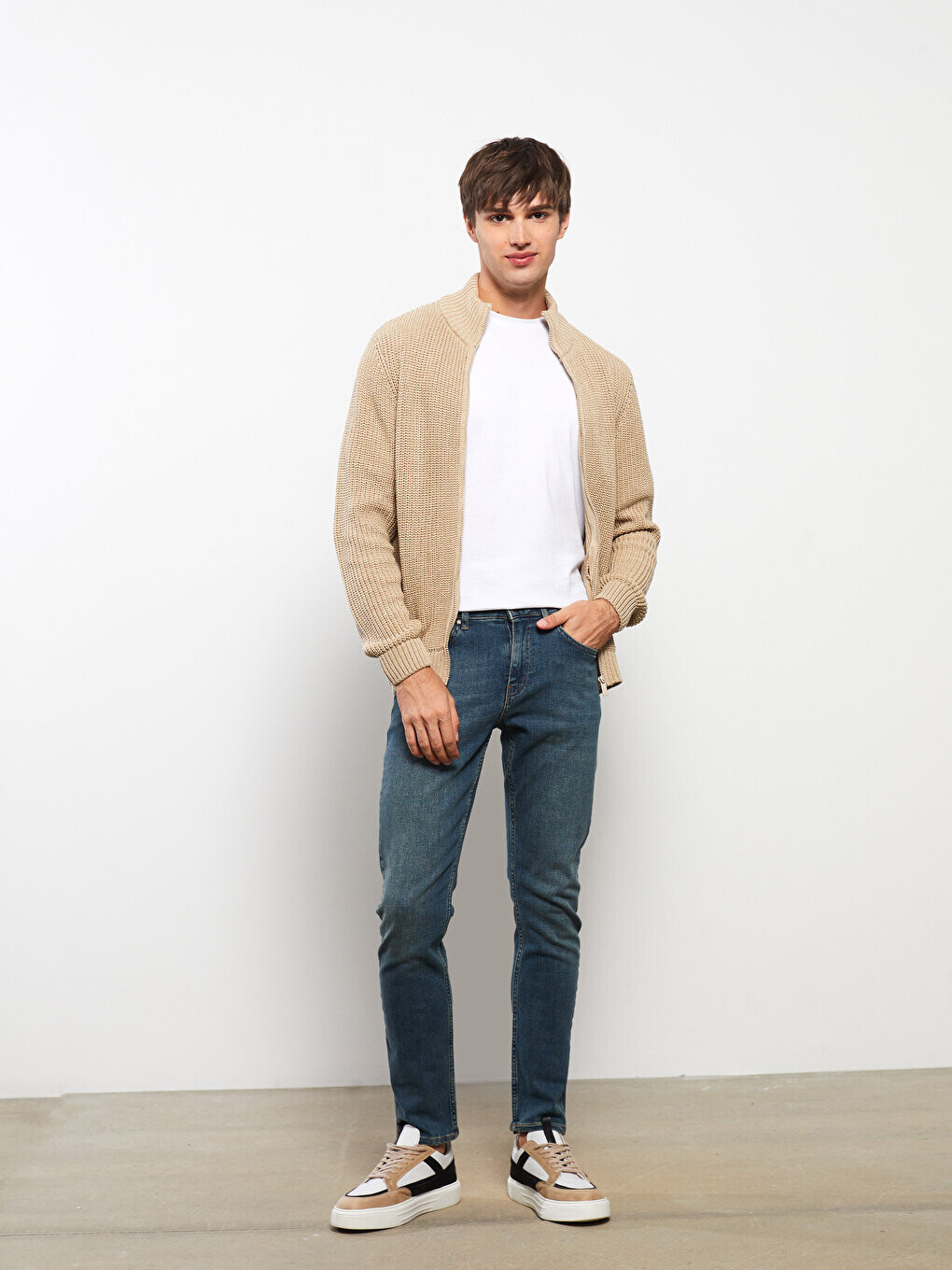 Мужские джинсовые брюки 750 Slim Fit LCW Casual, зеленое родео, Зеленый, Мужские джинсовые брюки 750 Slim Fit LCW Casual, зеленое родео
Мужские джинсовые брюки 750 Slim Fit LCW Casual, зеленое родео, Зеленый, Мужские джинсовые брюки 750 Slim Fit LCW Casual, зеленое родео
