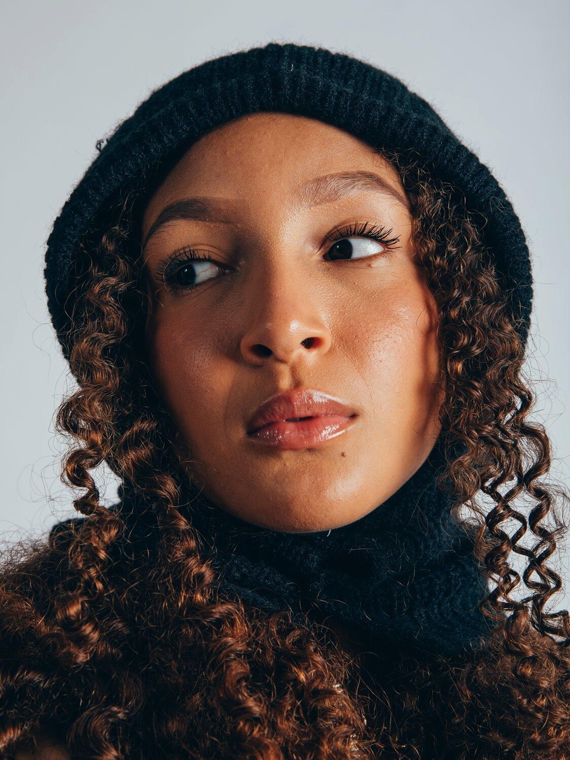 Вязаная черная балаклава на кнопках SVNX, черный
Вязаная черная балаклава на кнопках SVNX, черный