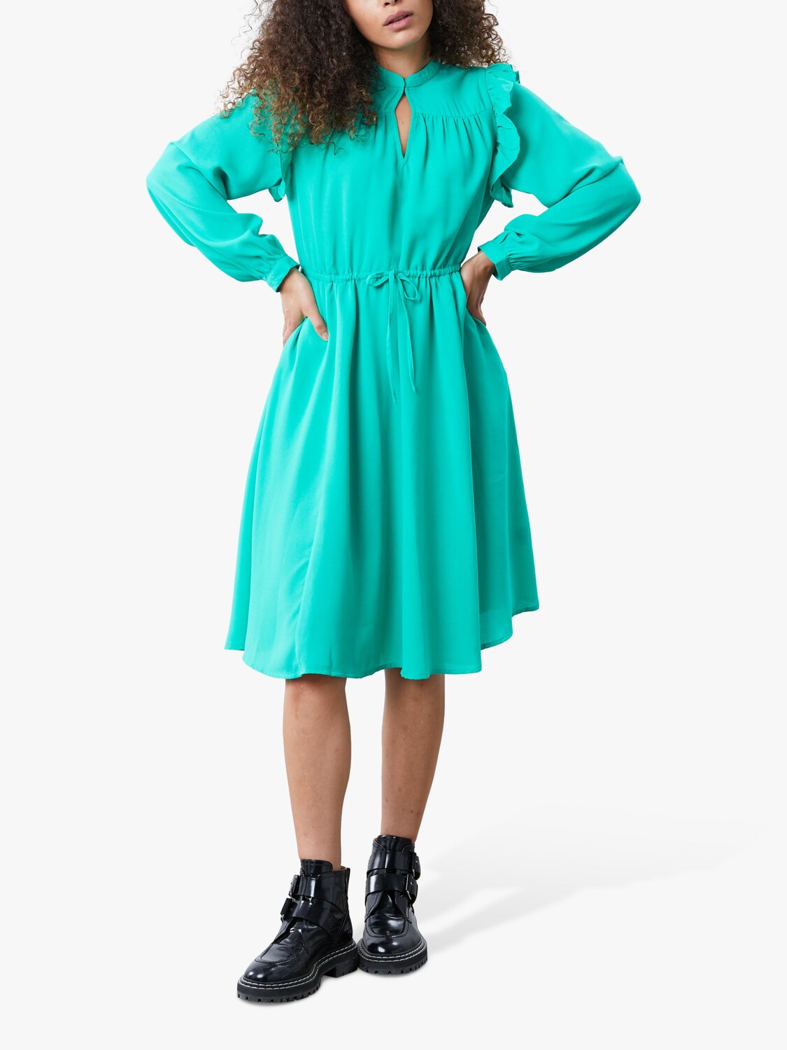 Платье на шнуровке Lollys Laundry Mako, зеленое, Зеленый, Платье на шнуровке Lollys Laundry Mako, зеленое
Платье на шнуровке Lollys Laundry Mako, зеленое, Зеленый, Платье на шнуровке Lollys Laundry Mako, зеленое