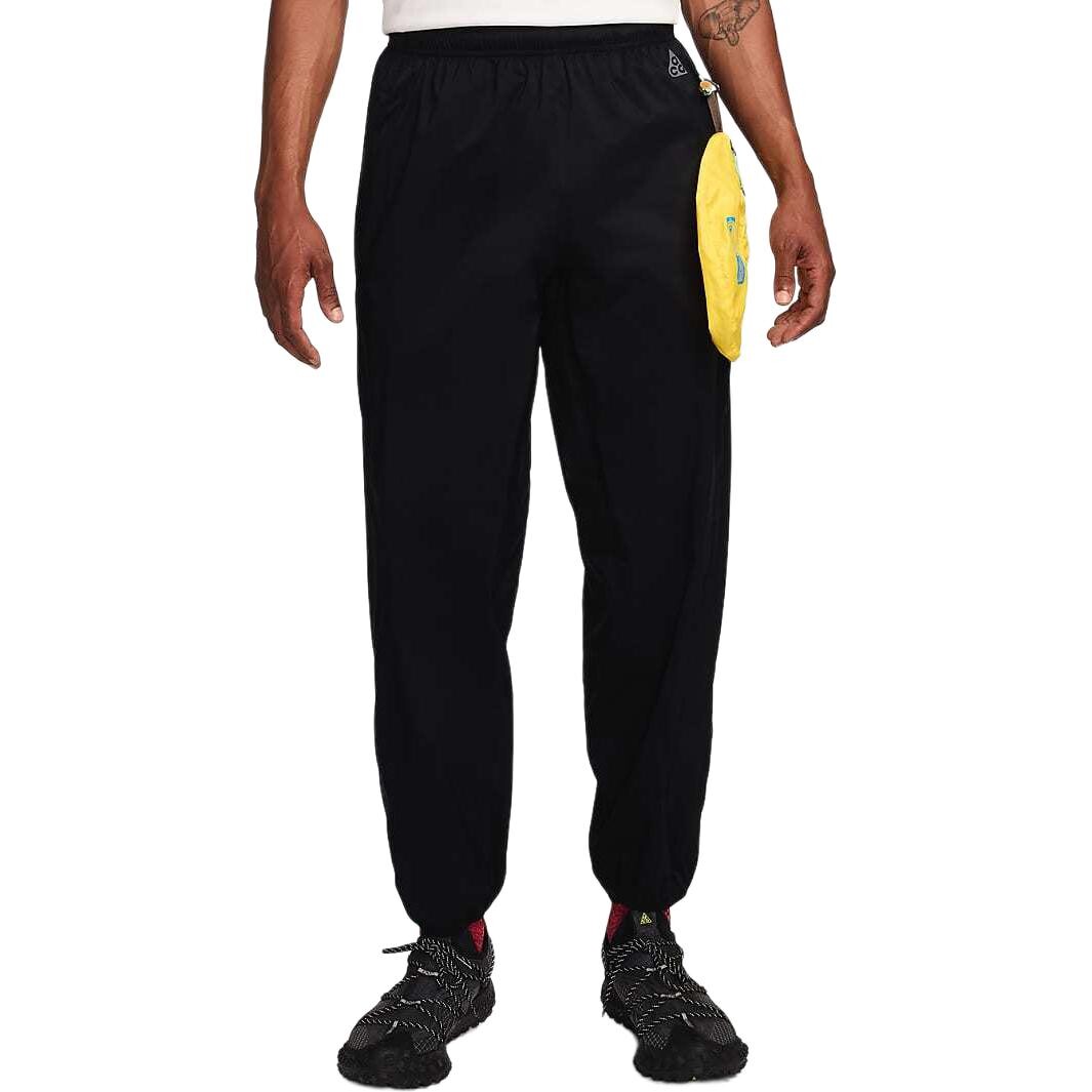 Трикотажные спортивные штаны мужские черные Nike, черный
Трикотажные спортивные штаны мужские черные Nike, черный