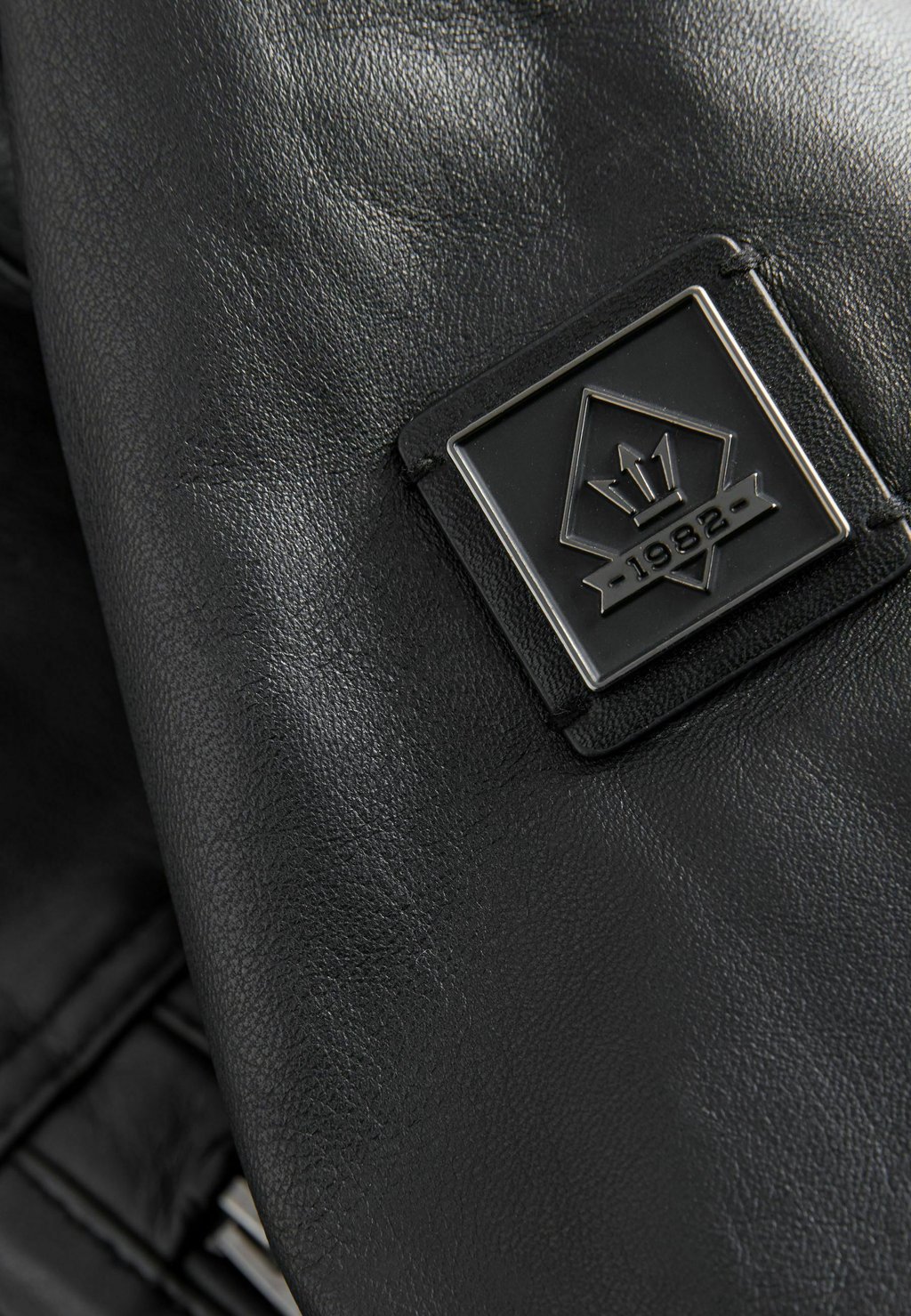 Кожаная куртка Next, черный
Кожаная куртка Next, черный