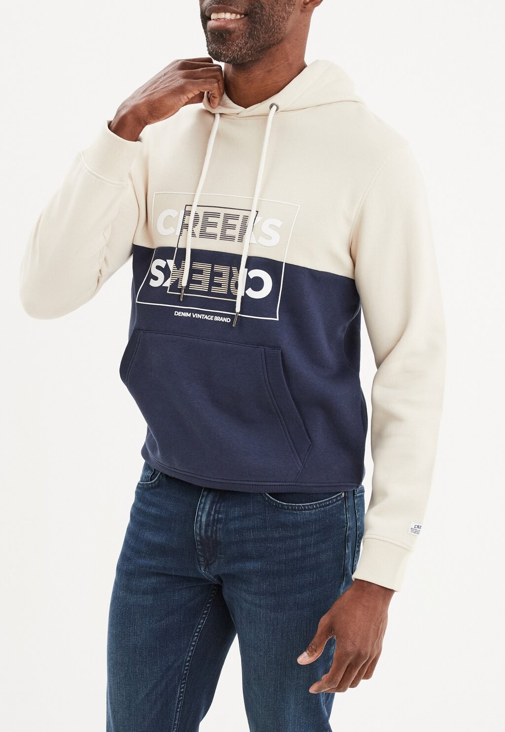 Толстовка AMERICAN INSPIRATION FASHION COOL EASY Creeks, цвет navy blue
Толстовка AMERICAN INSPIRATION FASHION COOL EASY Creeks, цвет navy blue