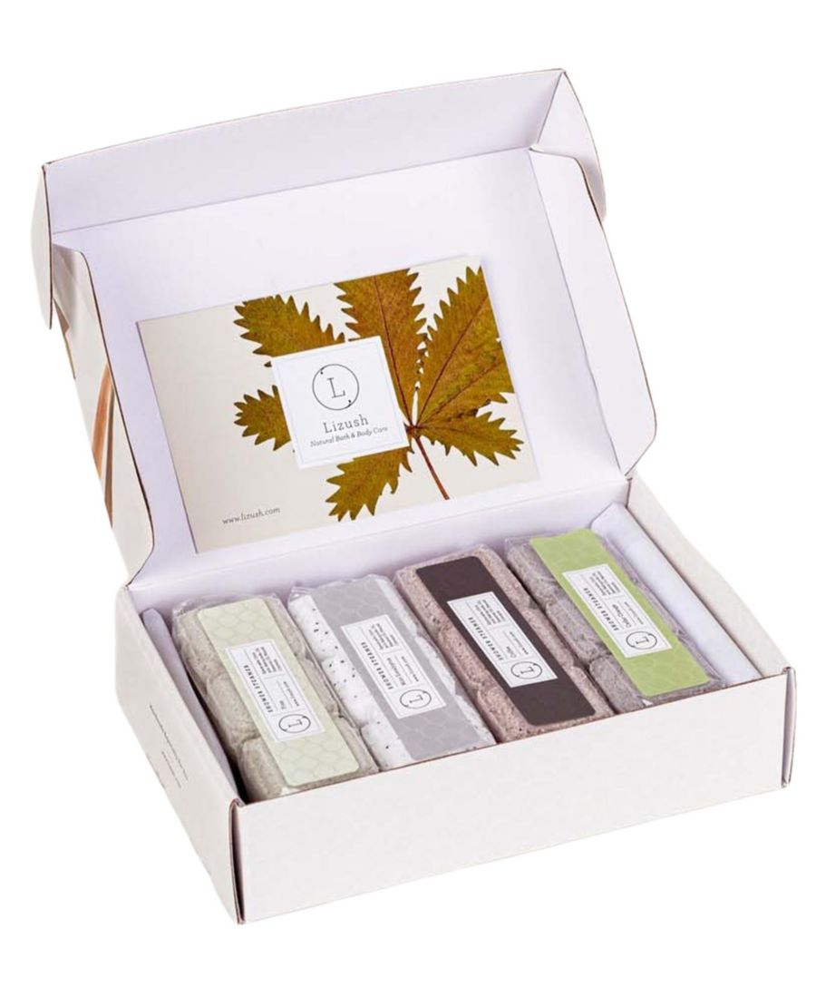 Lizush Подарочный набор паровых банок для душа Earthy Shower Steamer, 12 штук
Lizush Подарочный набор паровых банок для душа Earthy Shower Steamer, 12 штук