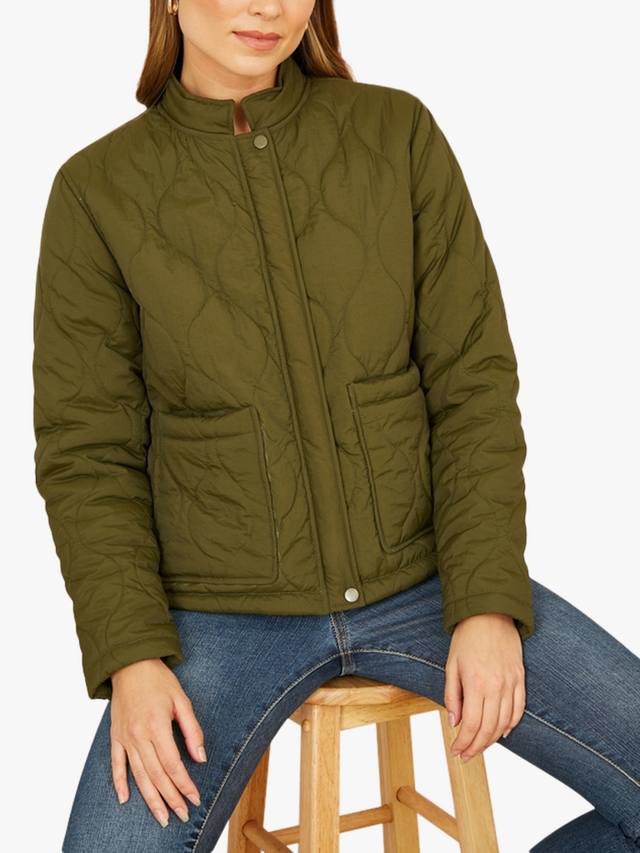 Короткая стеганая куртка Yumi, зеленый
Короткая стеганая куртка Yumi, зеленый