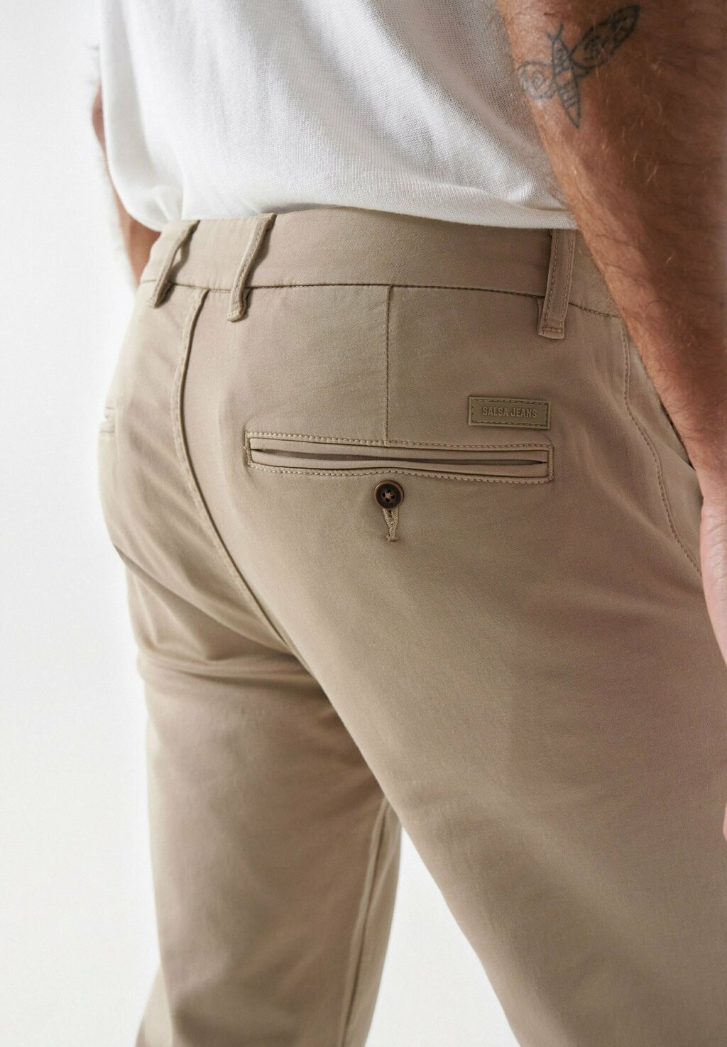 Чино Salsa Jeans, бежевый
Чино Salsa Jeans, бежевый