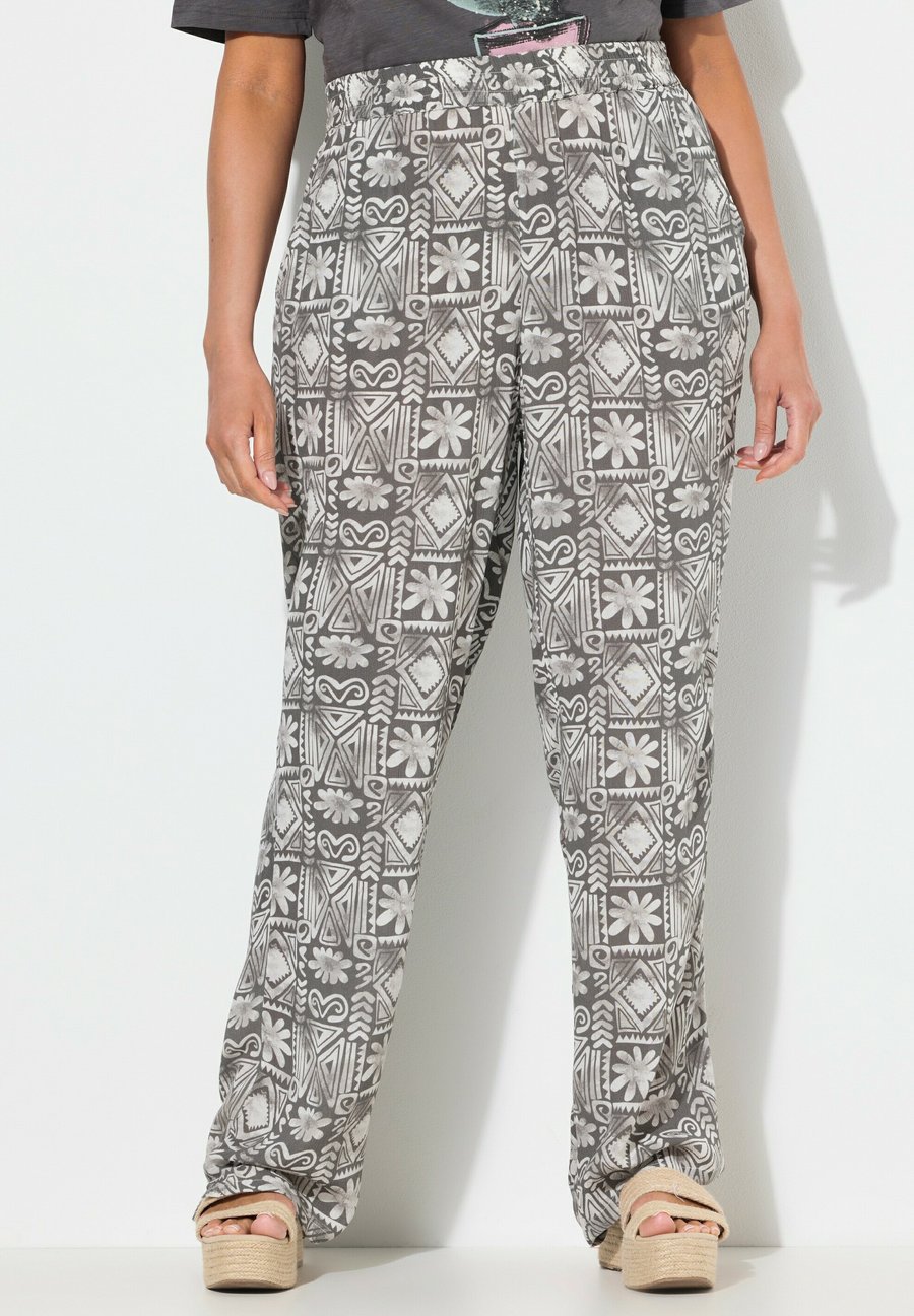 Брюки Ulla Popken MOSAIC PRINT ELASTIC WAIST, Graphite Grey/Grey
Брюки Ulla Popken MOSAIC PRINT ELASTIC WAIST, Graphite Grey/Grey