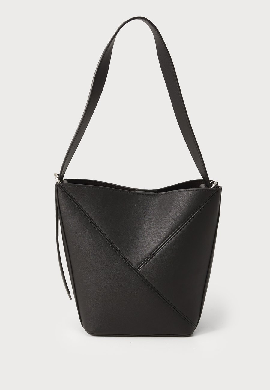 Сумка кросс-боди Even&Odd Cross body bag, Black
Сумка кросс-боди Even&Odd Cross body bag, Black