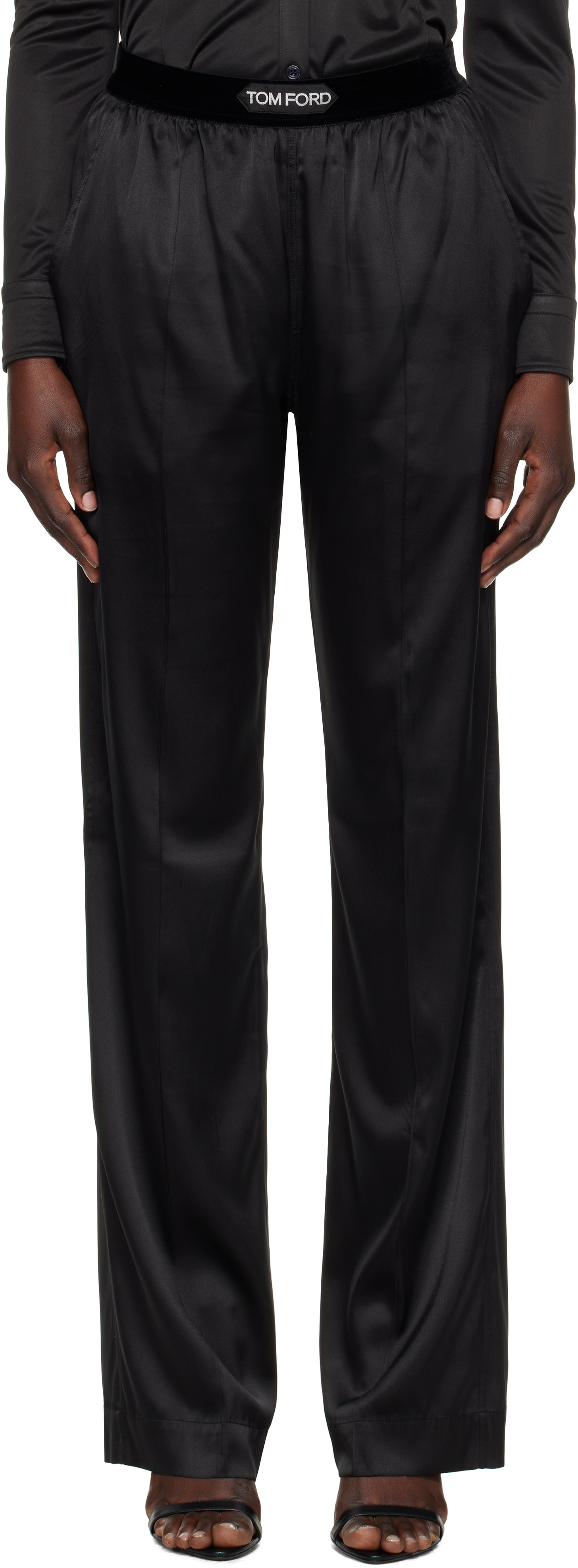 Домашние брюки из эластичного шелкового атласа TOM FORD
Домашние брюки из эластичного шелкового атласа TOM FORD