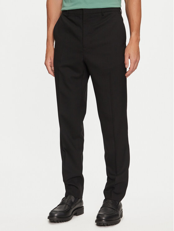 Тканевые брюки стандартного кроя Ami Paris, черный
Тканевые брюки стандартного кроя Ami Paris, черный