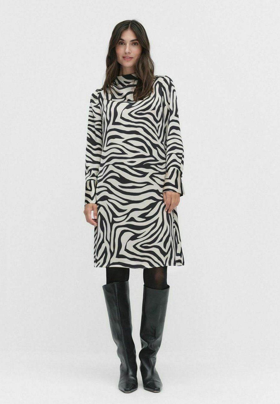 Платье STOCKH LM MIRA PRINTED, Zebra Print/Black
Платье STOCKH LM MIRA PRINTED, Zebra Print/Black