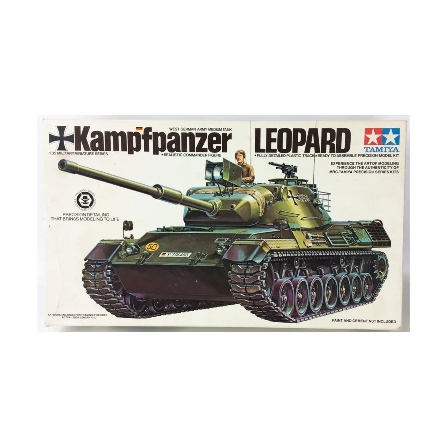 Средний танк Западной Германии Kampfpanzer Leopard, WWII Tank Models - 1/35 Scale
Средний танк Западной Германии Kampfpanzer Leopard, WWII Tank Models - 1/35 Scale