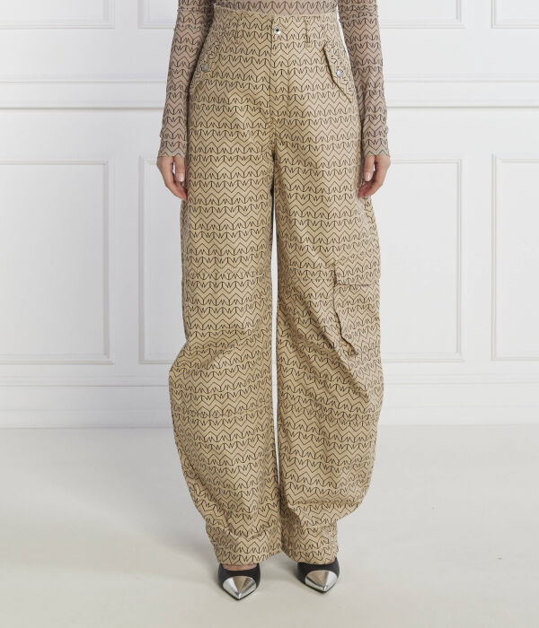 Брюки Loose Fit Patrizia Pepe, бежевый
Брюки Loose Fit Patrizia Pepe, бежевый