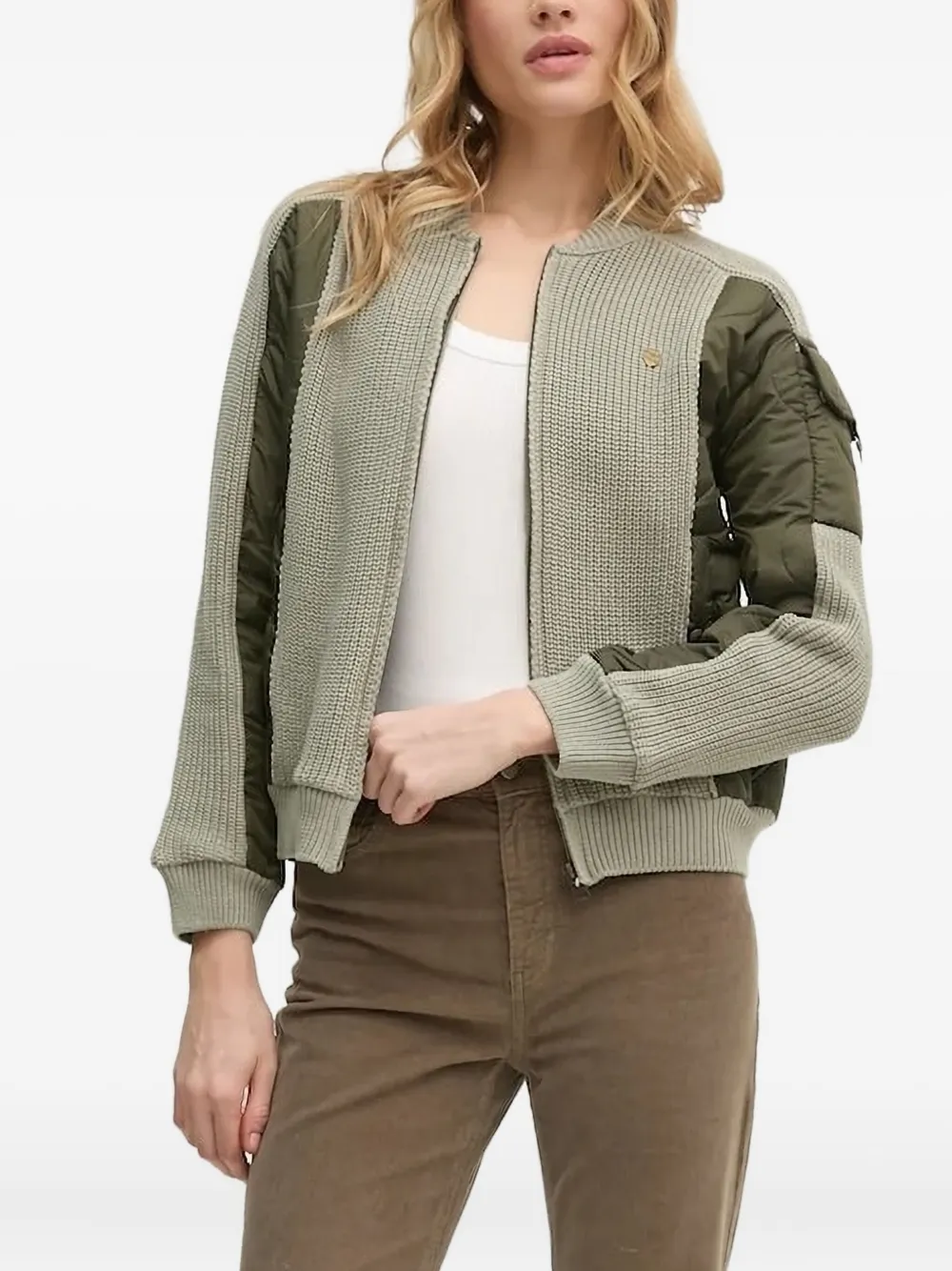 Куртка-бомбер с трикотажными вставками Aeronautica Militare, зеленый
Куртка-бомбер с трикотажными вставками Aeronautica Militare, зеленый