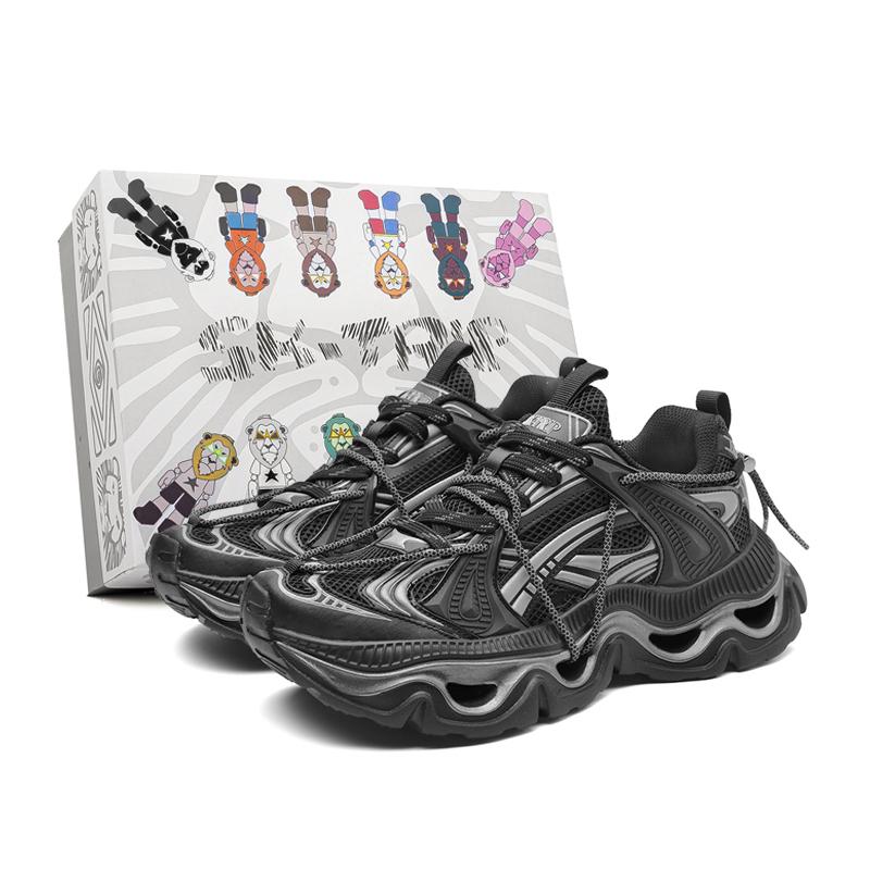 Низкие массивные кроссовки Waves для мужчин SK.TRIP, Jet Black (Regular)
Низкие массивные кроссовки Waves для мужчин SK.TRIP, Jet Black (Regular)