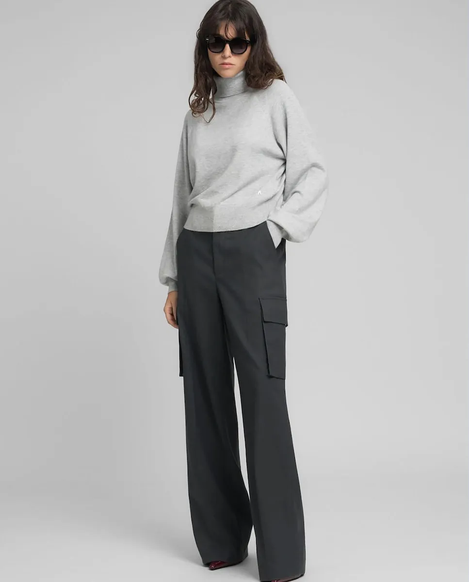 Дамской свитер с длинными рукавами и высоким воротником Replay, светло-серый
Дамской свитер с длинными рукавами и высоким воротником Replay, светло-серый