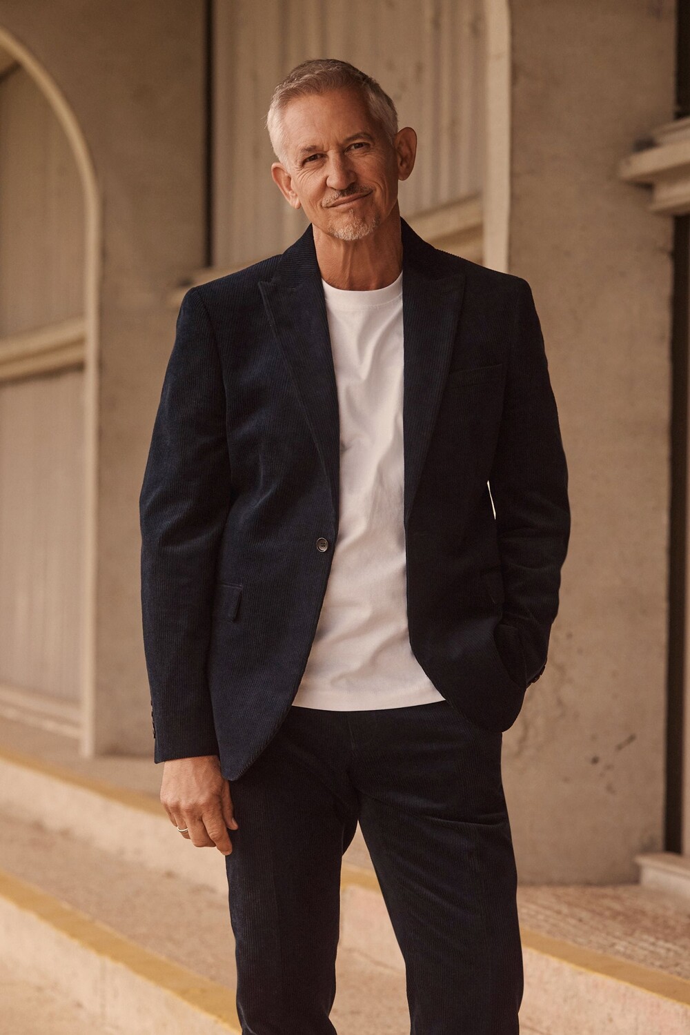 Вельветовый пиджак Next, синий
Вельветовый пиджак Next, синий