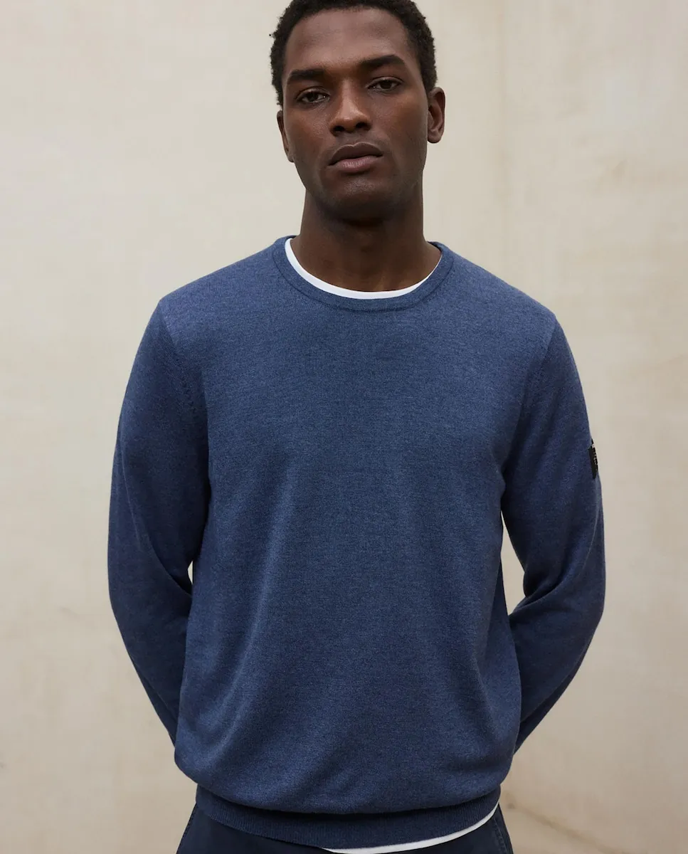 Мужской тонкий трикотажный свитер с круглым вырезом Ecoalf, синий
Мужской тонкий трикотажный свитер с круглым вырезом Ecoalf, синий