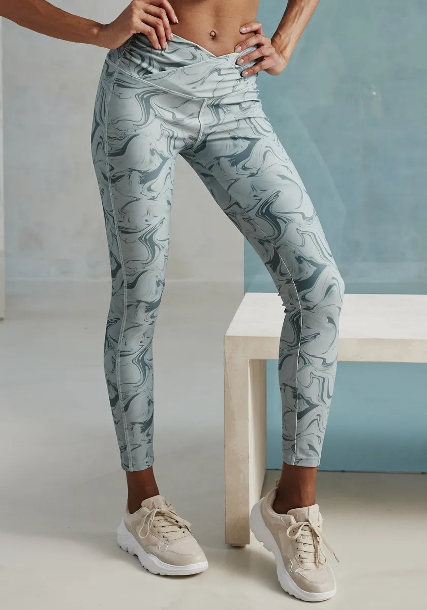 Функциональные леггинсы LASCANA ACTIVE "спортивные леггинсы" со сплошным принтом, зеленый
Функциональные леггинсы LASCANA ACTIVE "спортивные леггинсы" со сплошным принтом, зеленый