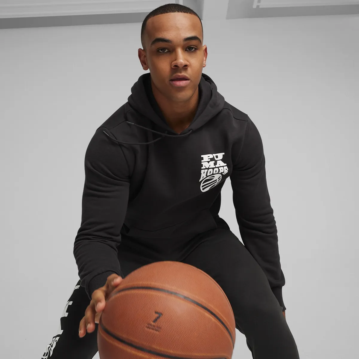 Мужская толстовка Posterize 2.0 с капюшоном Puma, черный
Мужская толстовка Posterize 2.0 с капюшоном Puma, черный