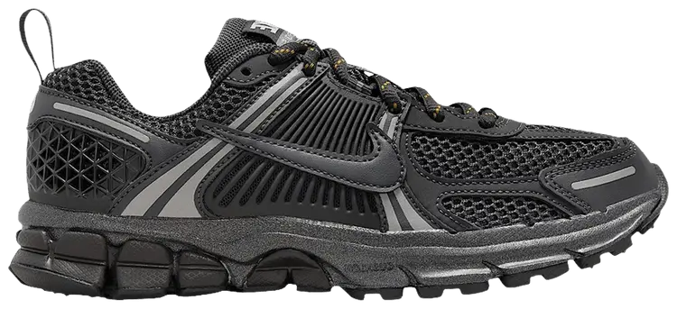 Кроссовки Nike Vomero 5 GS, черный
Кроссовки Nike Vomero 5 GS, черный