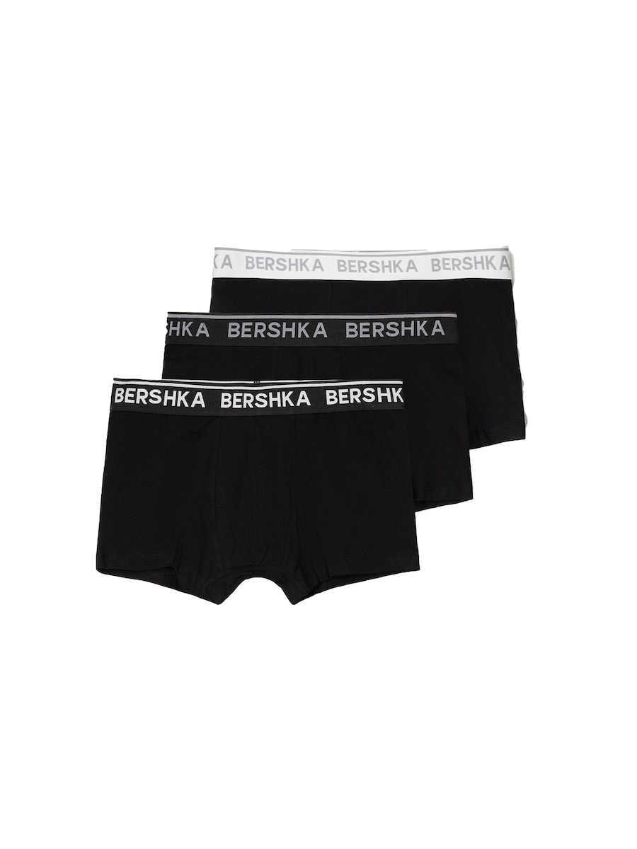 Боксеры Bershka, черный
Боксеры Bershka, черный