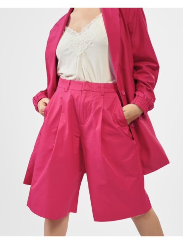 Шорты Jack & Jones Bermuda, розовый
Шорты Jack & Jones Bermuda, розовый