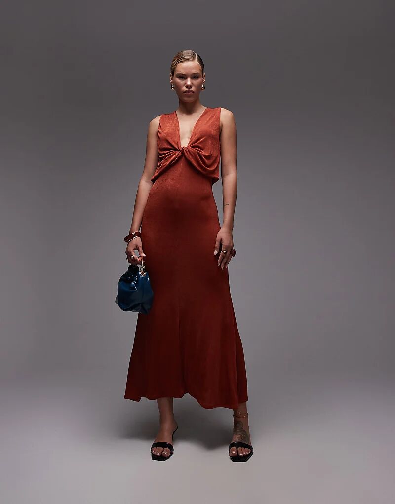 Платье макси ASOS DESIGN с глубоким вырезом и драпировкой спереди цвета ржавчины
Платье макси ASOS DESIGN с глубоким вырезом и драпировкой спереди цвета ржавчины