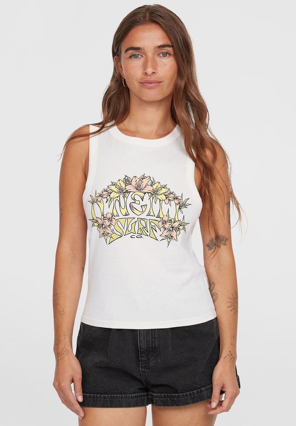 Топ SUMMER MUST HAVES GRAPHIC TANK O'Neill, белый
Топ SUMMER MUST HAVES GRAPHIC TANK O'Neill, белый