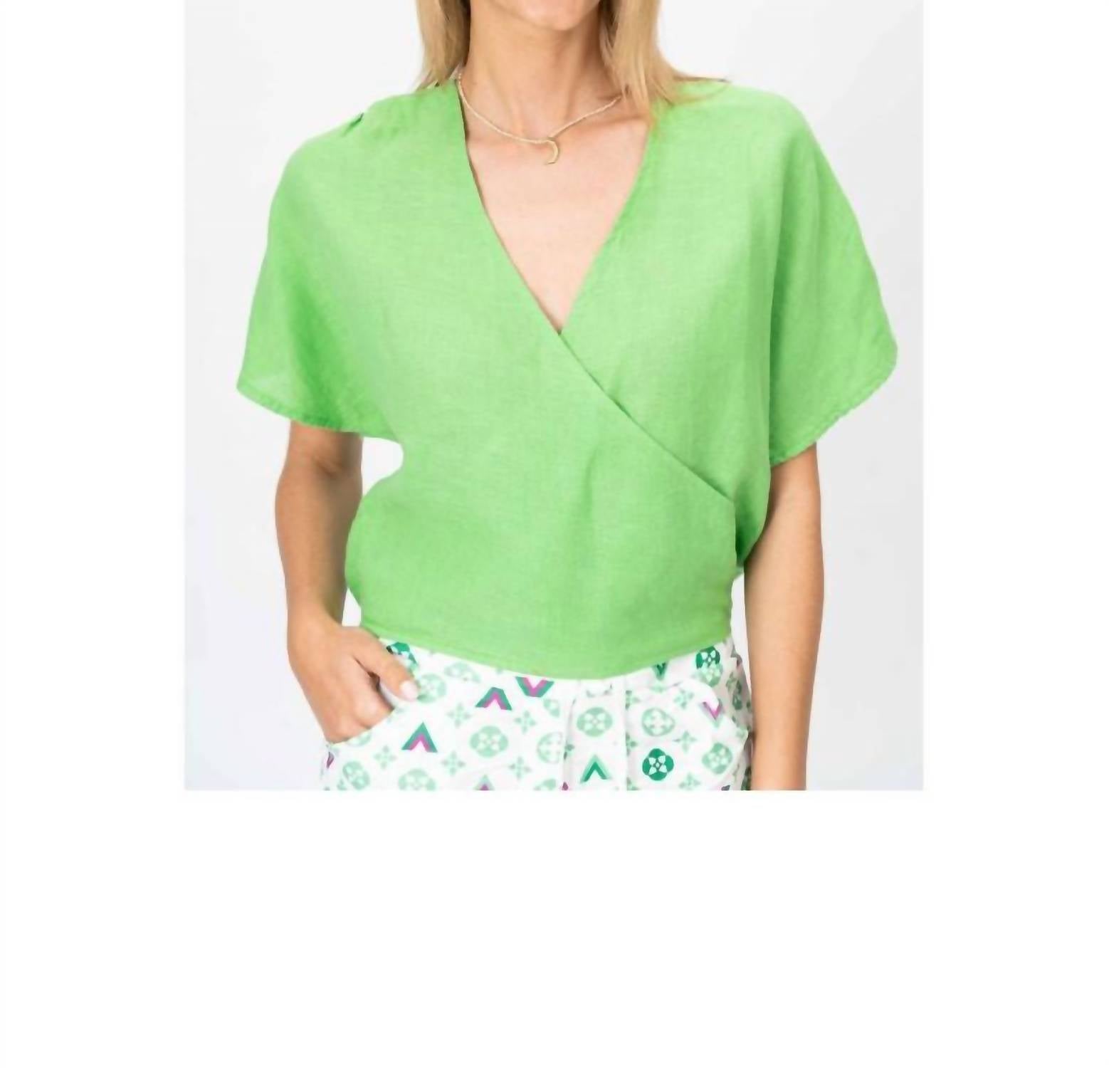 Топ из льна Cross цвета лайм Look Mode USA, лаймово-зеленый
Топ из льна Cross цвета лайм Look Mode USA, лаймово-зеленый